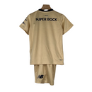 Kit Infantil Porto II New Balance 23/24 - Dourado com detalhes em azul