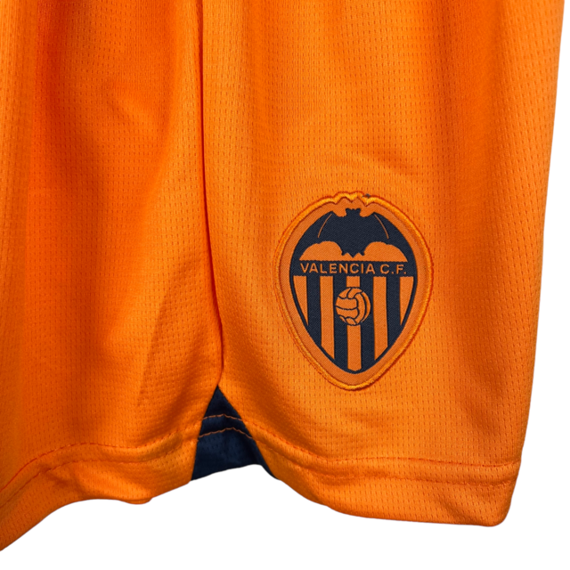 Kit Infantil Valencia III Puma 23/24 - Laranja com detalhes em azul