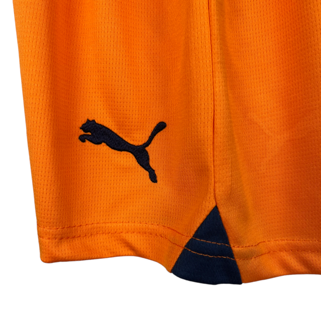 Kit Infantil Valencia III Puma 23/24 - Laranja com detalhes em azul