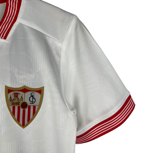 Kit Infantil Sevilla I Castore 23/24 - Branco com detalhes em vermelho