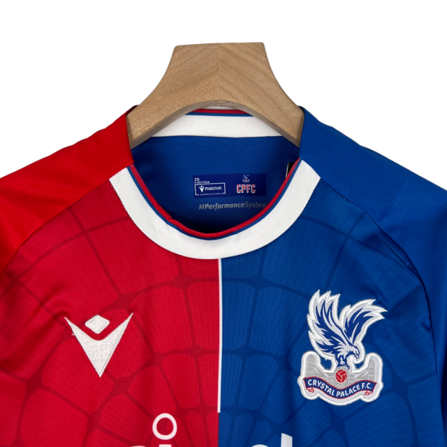 Kit Infantil Crystal Palace I Macron 23/24 - Vermelho e azul com detalhes em branco