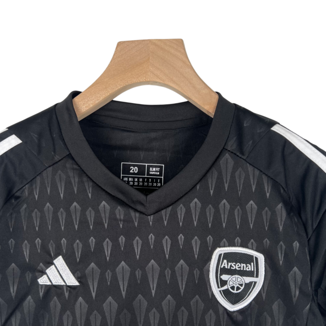 Kit Infantil Arsenal Goleiro Adidas 23/24 - Preto com detalhes em branco