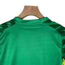 Kit Infantil Manchester City Goleiro Puma 23/24 - Verde com detalhes em amarelo