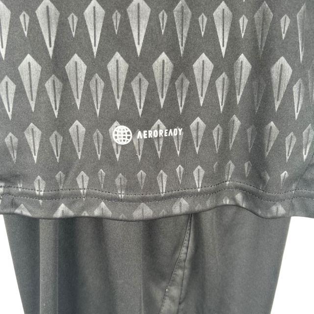 Kit Infantil Bayern de Munique Goleiro Adidas 23/24 - Preto com detalhes em branco