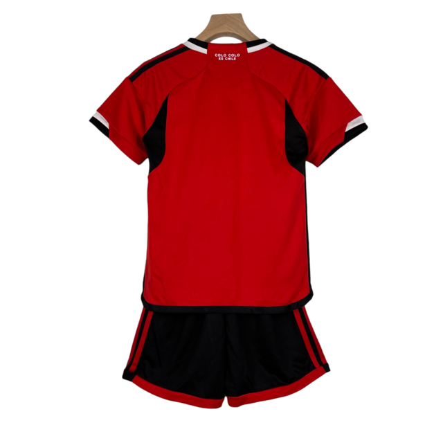Kit Infantil Colo Colo II Adidas 23/24 - Vermelho com detalhes em preto e branco
