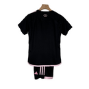 Kit Infantil Inter Miami III Adidas 23/24 - Preto com detalhes em rosa