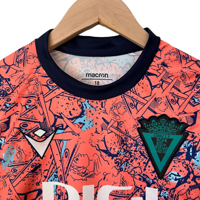 Kit Infantil Cadiz Edição Especial Macron 23/24 - Laranja com detalhes em azul e branco