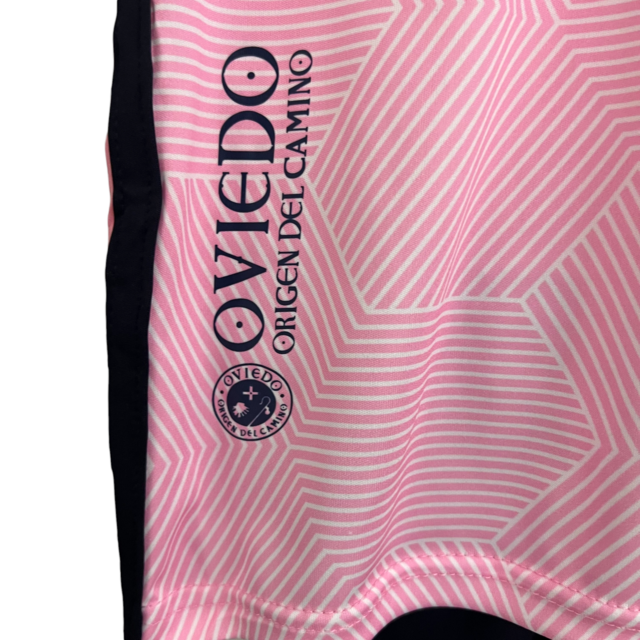Kit Infantil Oviedo II Adidas 23/24 - Rosa com detalhes em preto