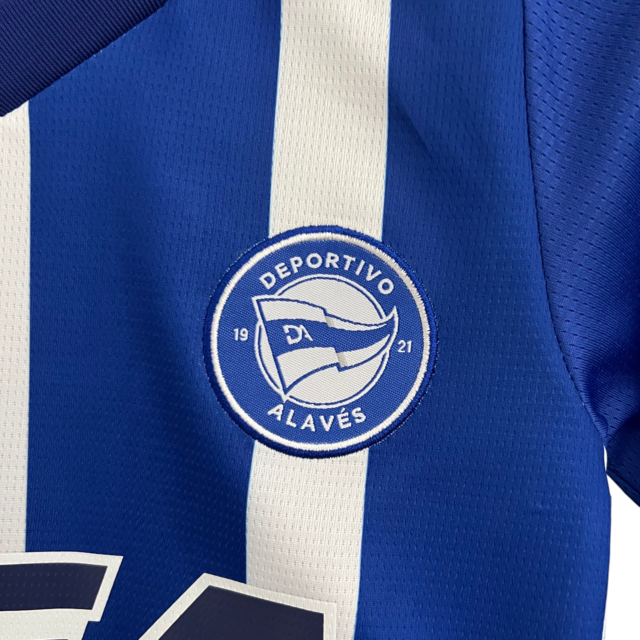 Kit Infantil Alaves I Puma 23/24 - Azul e branco com detalhes em preto