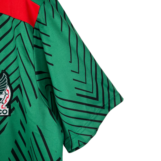 Camisa Seleção do México Edição especial 23/24 - Torcedor Masculina - Verde com detalhes em vermelho e preto
