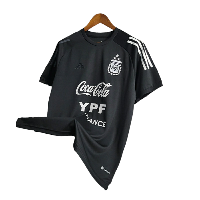 Camisa Seleção Argentina Treino 22/23 - Torcedor Adidas Masculina - Preta com detalhes em branco