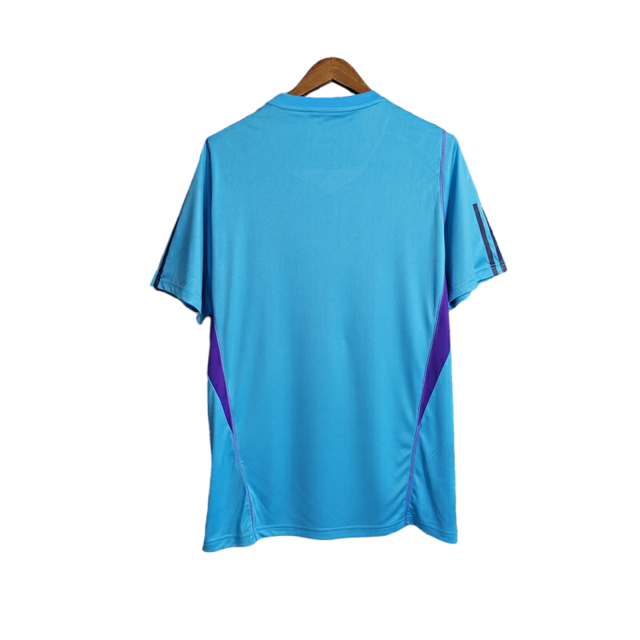 Camisa Seleção Argentina Treino 23/24 - Torcedor Adidas Masculina - Azul com detalhes em branco e roxo