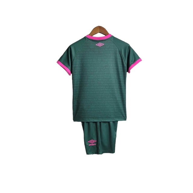 Kit Infantil Fluminense III 23/24 - Umbro - Verde com detalhes em rosa