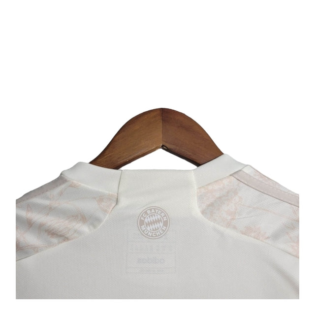 Kit Infantil Bayern de Munique II 23/24 - Adidas - Branco com detalhes em vinho