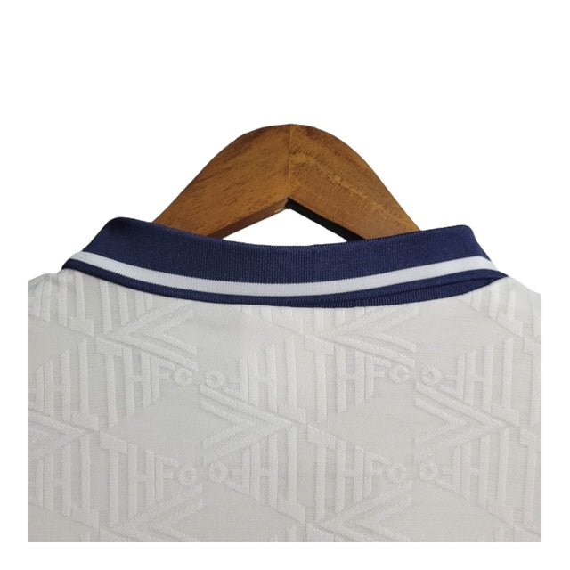 Camisa Tottenham I Retrô 91/93 - Umbro Masculina - Branca com detalhes em azul