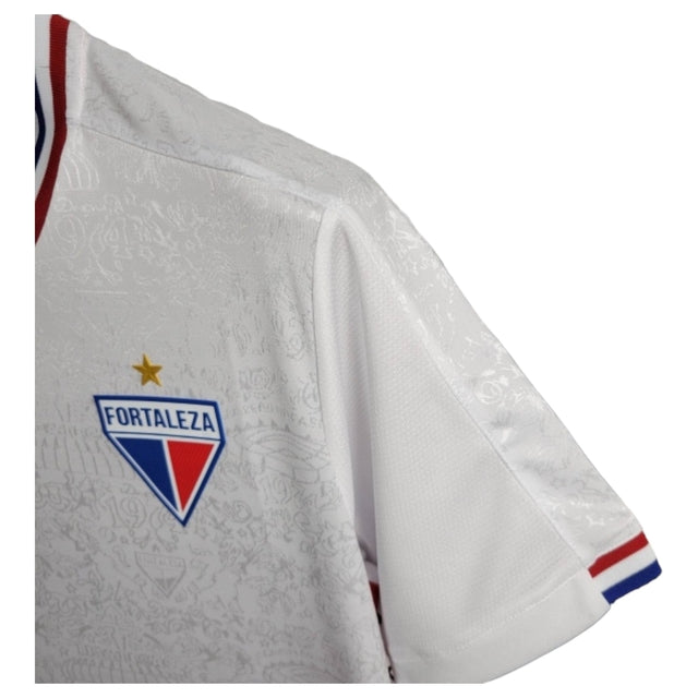 Camisa Fortaleza II 24/25 - Torcedor Leão Masculina - Branca com detalhes em azul e vermelho