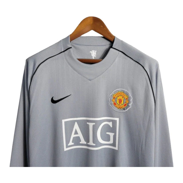 Camisa Retrô Manchester United Goleiro 2007/2008 manga longa - Masculina Nike - Cinza com detalhes em preto