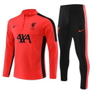 Conjunto Liverpool Treino 23/24 - Masculino Nike - Laranja com detalhes em preto