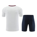Kit Treino adulto - Camisa e Shorts - Seleção Inglaterra Nike 24/25 - Branco e azul com detalhes vinho