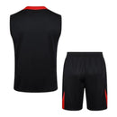 Kit Treino adulto - Camisa e Shorts - Liverpool Nike 24/25 - Preto com detalhes em vermelho