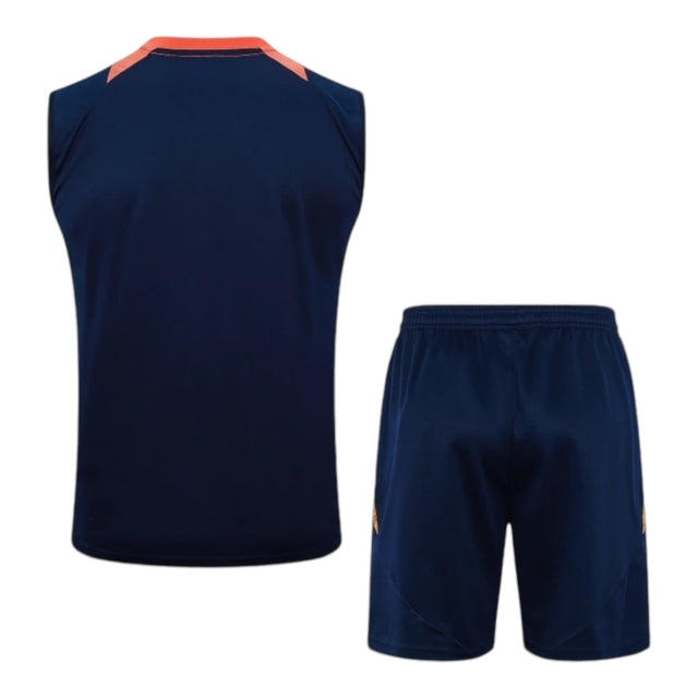 Kit Treino adulto - Camisa e Shorts - Manchester United Adidas 24/25 - Azul com detalhes em amarelo e laranja