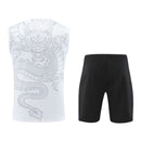 Kit Treino adulto - Camisa e Shorts - Real Madrid Ano do Dragão Adidas 24/25 - Branco e preto com detalhes em cinza