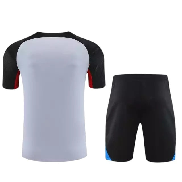 Kit Treino adulto - Camisa e Shorts - Barcelona Nike 23/24 - Branco e preto