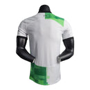 Camisa Liverpool II 23/24 - Jogador Nike Masculina - Branca com detalhes em verde e preto