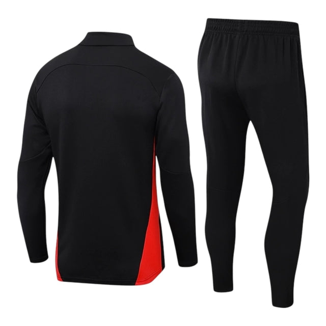 Conjunto AC Milan 24/25 - Masculino Puma - Preto com detalhes em dourado e vermelho