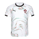 Camisa Seleção Portugal II 25/26 - Torcedor Puma Masculina - Branca com detalhes em verde e vermelho