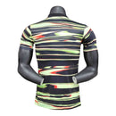 Camisa Seleção Portugal Pré-jogo 25/26 - Jogador Puma Masculina - Preta com detalhes em verde e vermelho