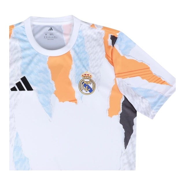 Camisa Real de Madrid Pré-jogo 24/25 - Torcedor Adidas Masculina - Branca com detalhes em laranja e preto e azul
