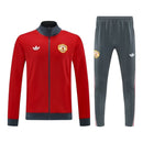 Conjunto Manchester United Treino 25/26 - Masculino Adidas - Vermelho e cinza