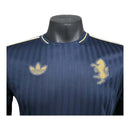 Camisa Juventus Terrace Icons 25/26 - Jogador Adidas Masculina - Azul com detalhes em branco