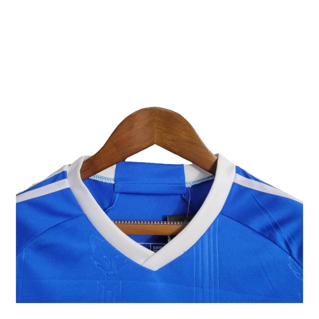 Kit Infantil Leicester City I 23/24 - Adidas - Azul com detalhes em branco e dourado