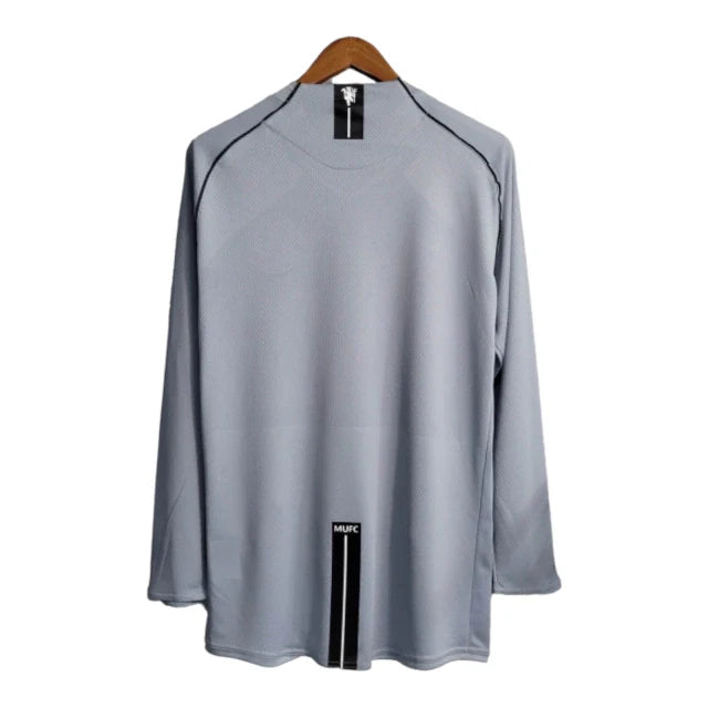 Camisa Retrô Manchester United Goleiro 2007/2008 manga longa - Masculina Nike - Cinza com detalhes em preto