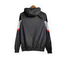 Jaqueta Corta-Vento Barcelona 23/24 - Preta com detalhes em vermelho e branco