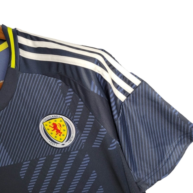 Camisa Escócia I 24/25 - Torcedor Adidas Masculina - Azul com detalhes em amarelo