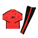 Conjunto Liverpool Treino 23/24 - Masculino Nike - Laranja com detalhes em preto