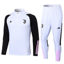 Conjunto Juventus Treino 24/25 - Masculino Adidas - Branco e preto
