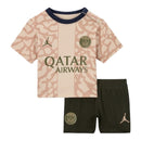 Kit Infantil Paris Saint-Germain Fourth 23/24 - Jordan - Bege com detalhes em azul