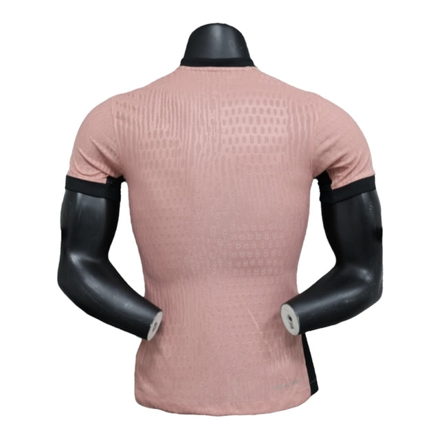 Camisa Paris Saint-Germain III 24/25 - Jogador Jordan Masculina - Rosa com detalhes em azul