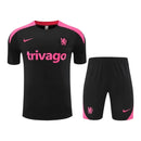 Kit Treino adulto - Camisa e Shorts - Chelsea Nike 24/25 - Preto com detalhes em rosa
