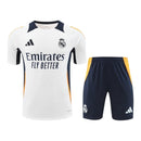 Kit Treino adulto - Camisa e Shorts - Real Madrid Adidas 24/25 - Branco e azul com detalhes em amarelo