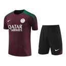 Kit Treino adulto - Camisa e Shorts - Paris Saint-Germain Nike 24/25 - Vinho e preto com detalhes em verde