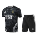 Kit Treino adulto - Camisa e Shorts - Real Madrid Ano do Dragão Adidas 24/25 - Preto com detalhes em cinza e branco