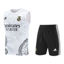 Kit Treino adulto - Camisa e Shorts - Real Madrid Ano do Dragão Adidas 24/25 - Branco e preto com detalhes em cinza