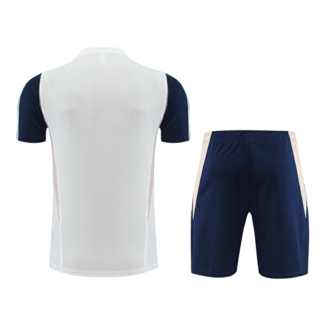 Kit Treino adulto - Camisa e Shorts - Ajax Adidas 23/24 - Branco e azul com detalhes em verde