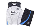 Kit Treino adulto - Camisa e Shorts - Barcelona Nike 24/25 - Branco e preto com detalhes em azul