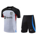 Kit Treino adulto - Camisa e Shorts - Barcelona Nike 23/24 - Branco e preto